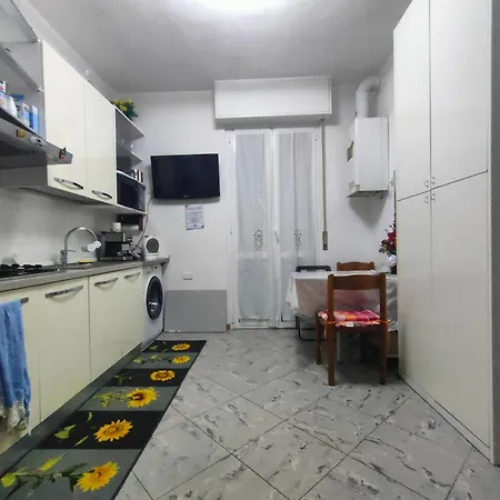 Cute Little Apartman Milánó